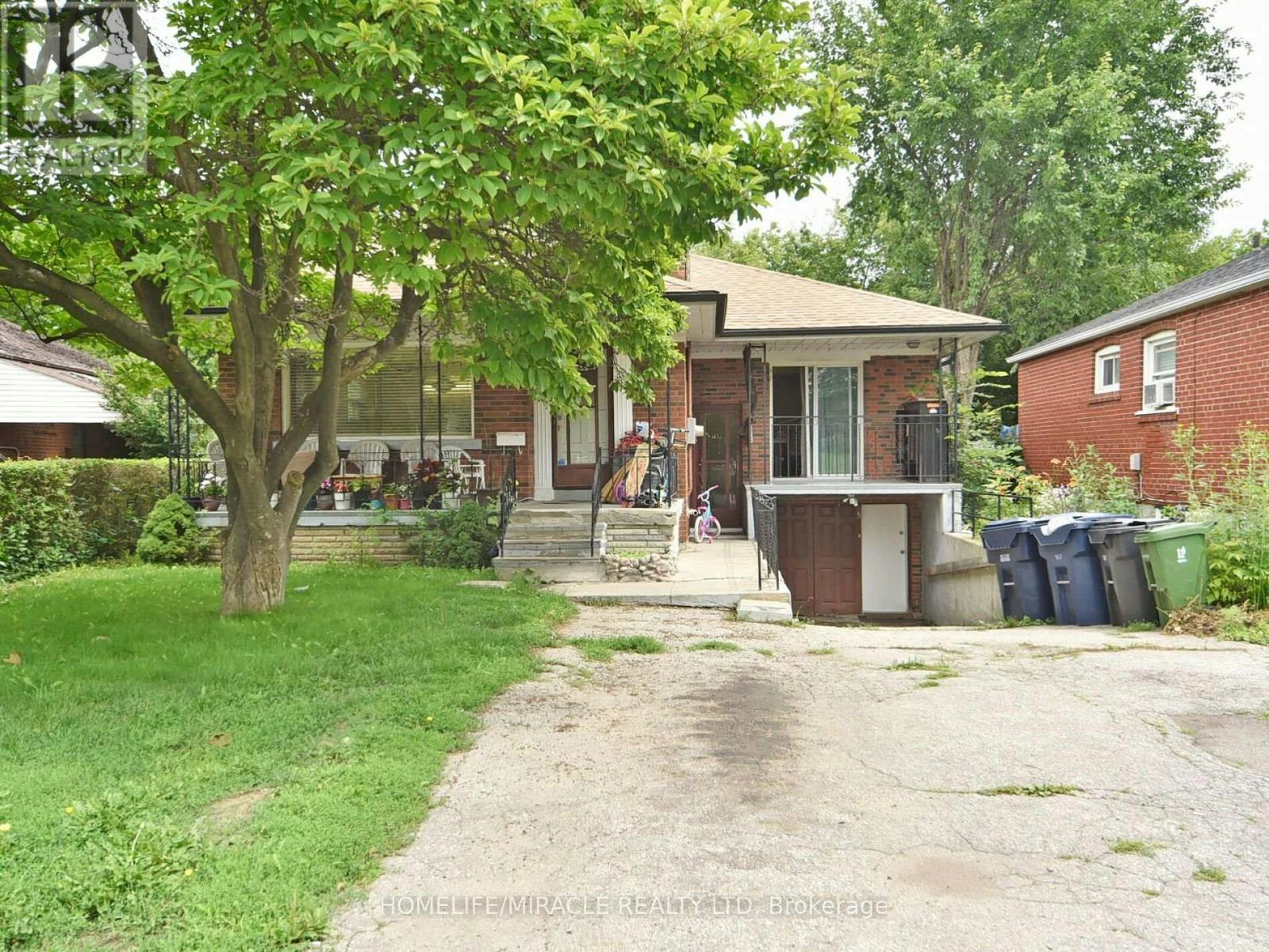 MAIN - U-1-23 Tardree Place, Toronto, ON, M1R 3X2 - 2