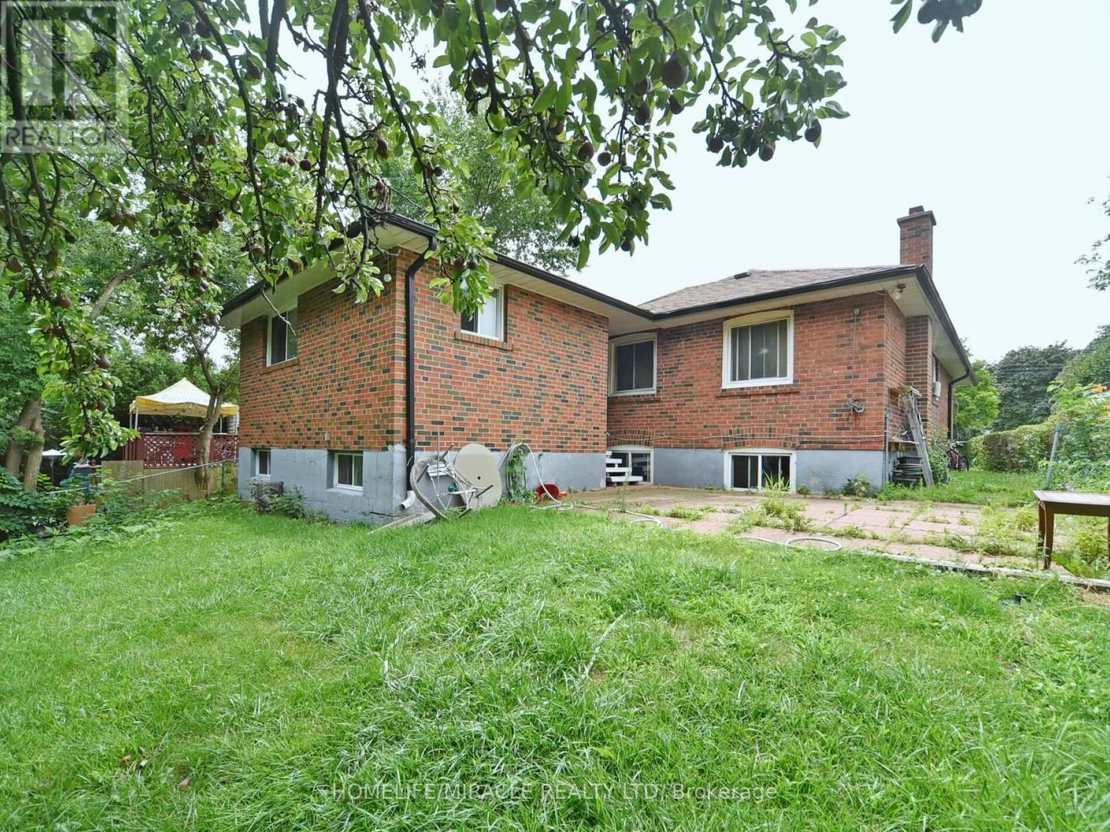 MAIN - U-1-23 Tardree Place, Toronto, ON, M1R 3X2 - 18