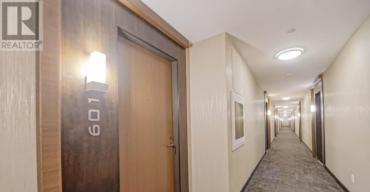 601-8228 Birchmount Road, Markham, ON, L3R 1A6 - 2