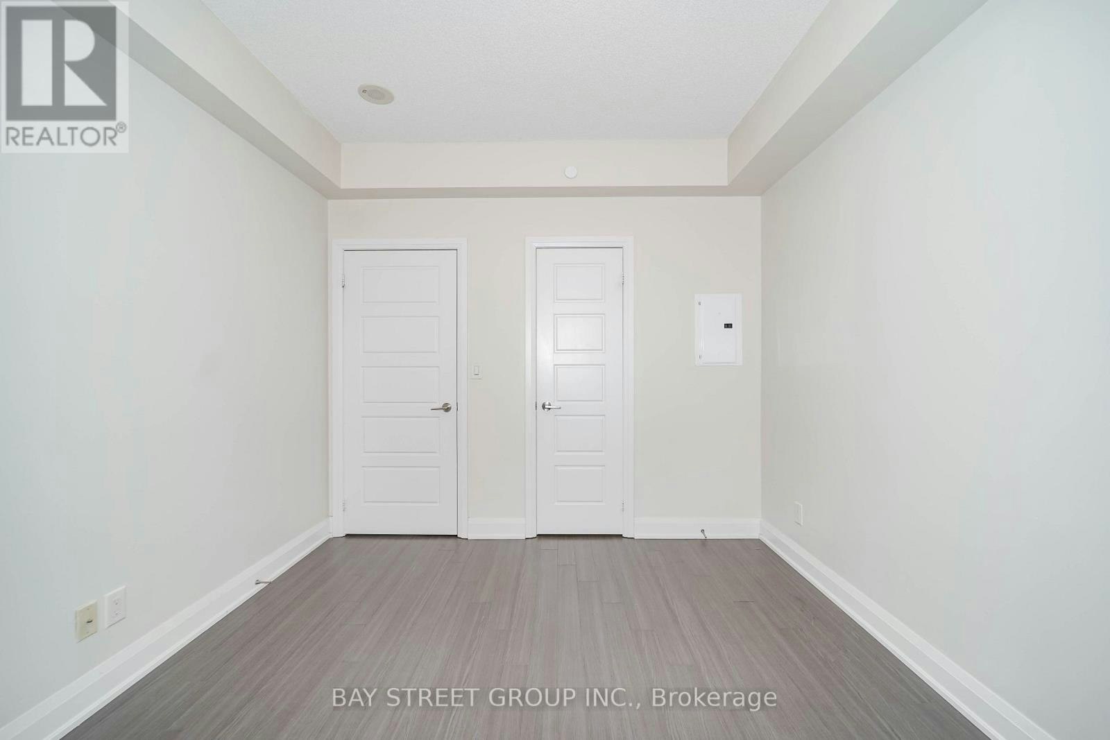 601-8228 Birchmount Road, Markham, ON, L3R 1A6 - 17