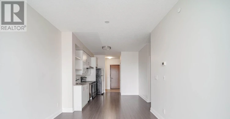 601-8228 Birchmount Road, Markham, ON, L3R 1A6 - 6