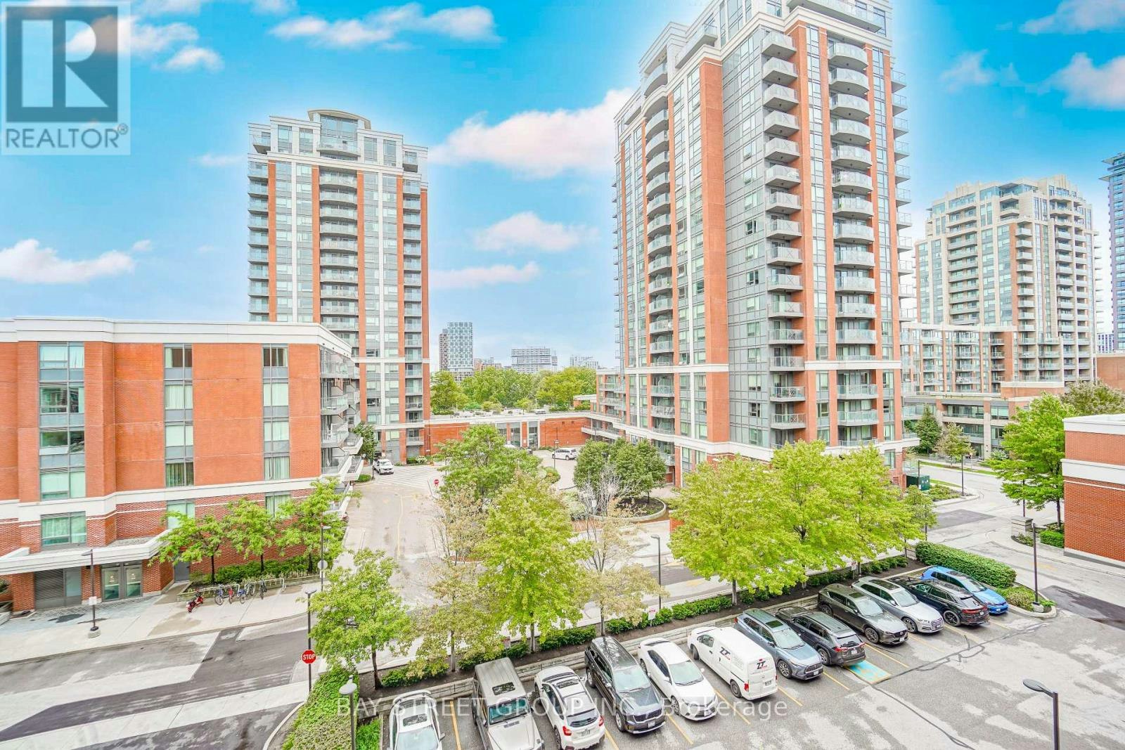 601-8228 Birchmount Road, Markham, ON, L3R 1A6 - 21