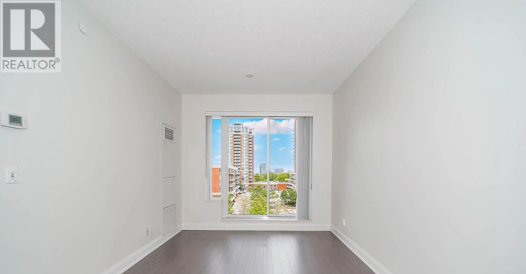 601-8228 Birchmount Road, Markham, ON, L3R 1A6 - 4
