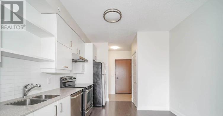 601-8228 Birchmount Road, Markham, ON, L3R 1A6 - 10