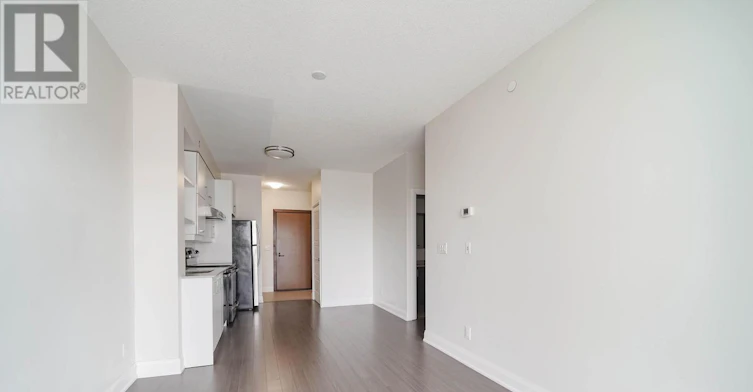 601-8228 Birchmount Road, Markham, ON, L3R 1A6 - 8