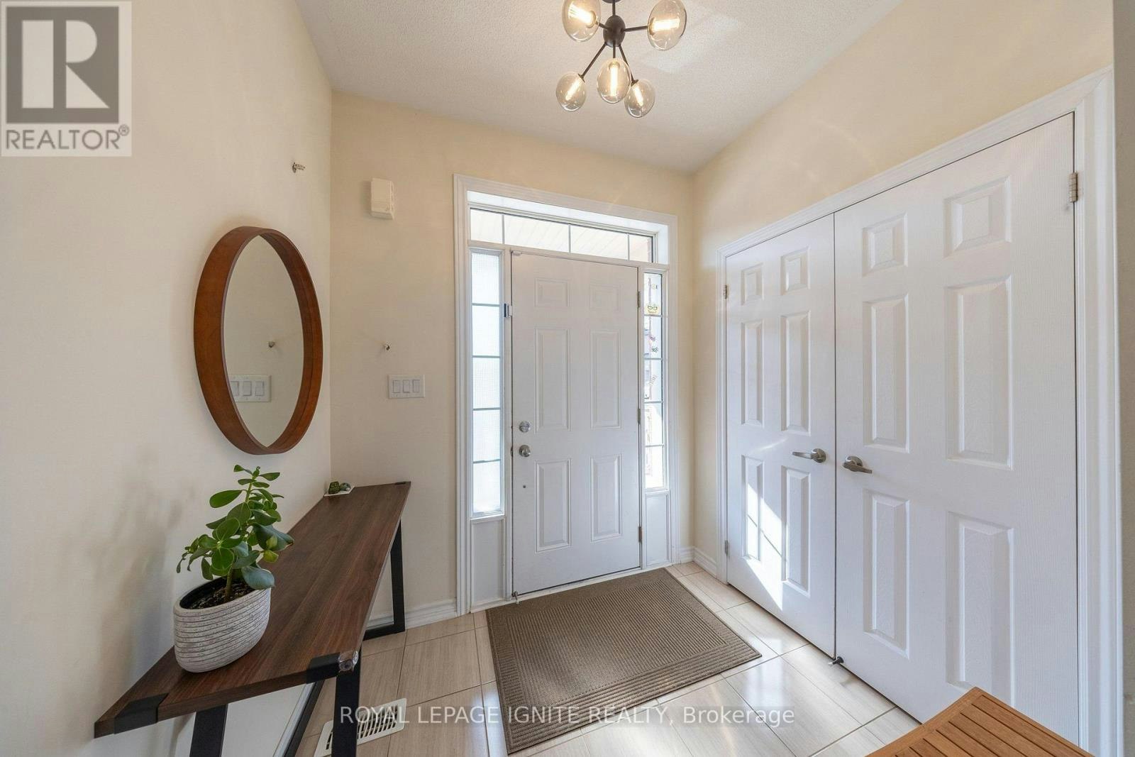 21 Sail Road, Brampton, ON, L7A 4W7 - 3