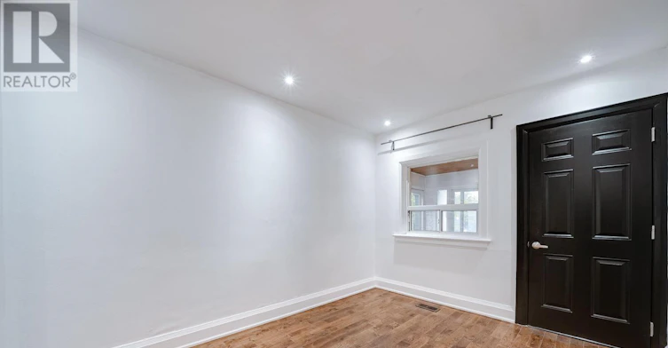 43 Craydon Avenue, Toronto, ON, M6M 2C8 - 13