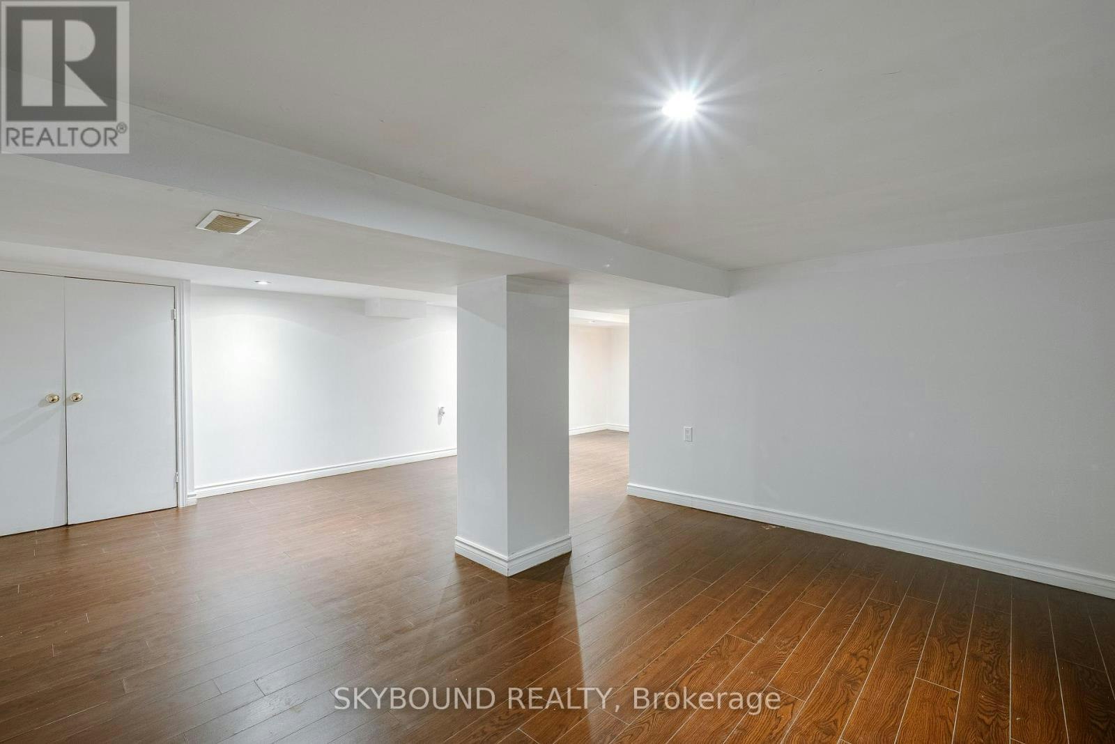 43 Craydon Avenue, Toronto, ON, M6M 2C8 - 29