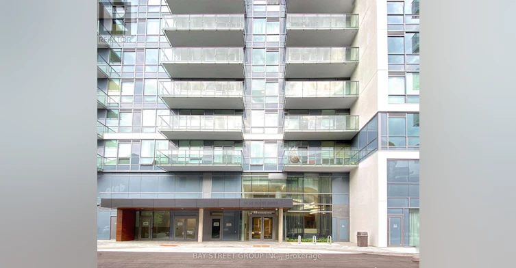 814-10 De Boers Drive, Toronto, ON, M3J 0G5