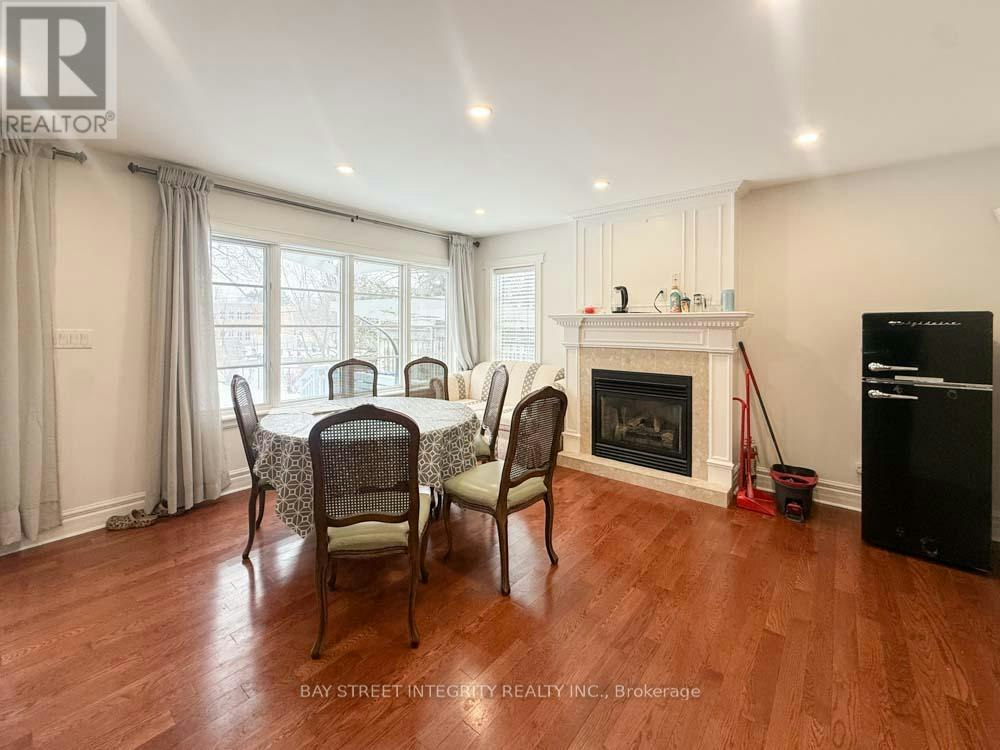 1-275 Estelle Avenue, Toronto, ON, M2N 5J4 - 6