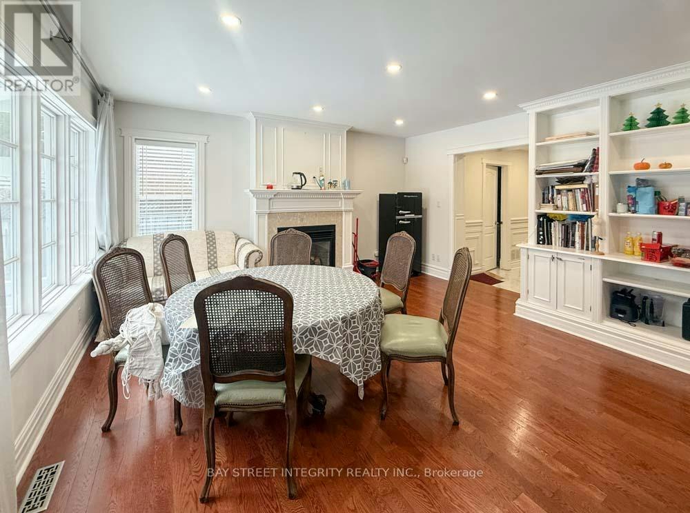 1-275 Estelle Avenue, Toronto, ON, M2N 5J4 - 7