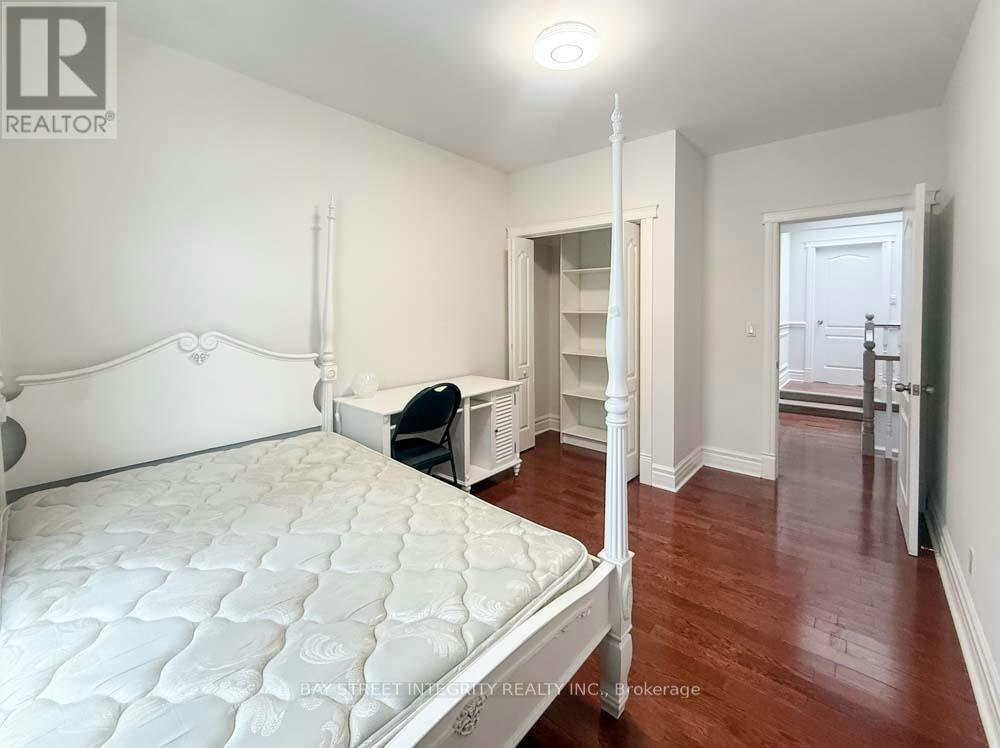 1-275 Estelle Avenue, Toronto, ON, M2N 5J4 - 2
