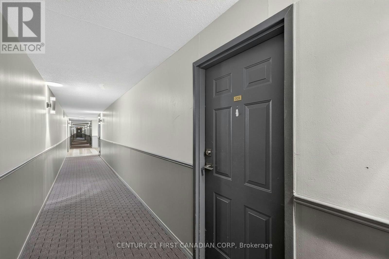 203-30 Chapman Court, London, ON, N6G 4Y4 - 4
