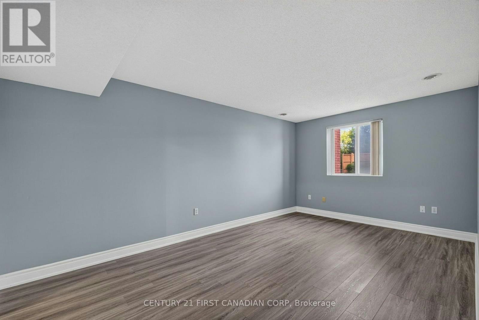 203-30 Chapman Court, London, ON, N6G 4Y4 - 17