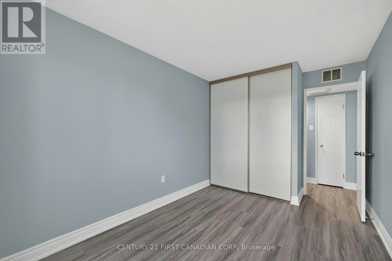 203-30 Chapman Court, London, ON, N6G 4Y4 - 24