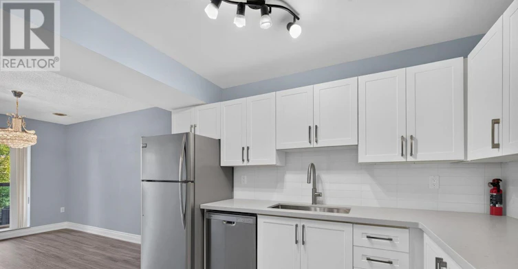 203-30 Chapman Court, London, ON, N6G 4Y4 - 11