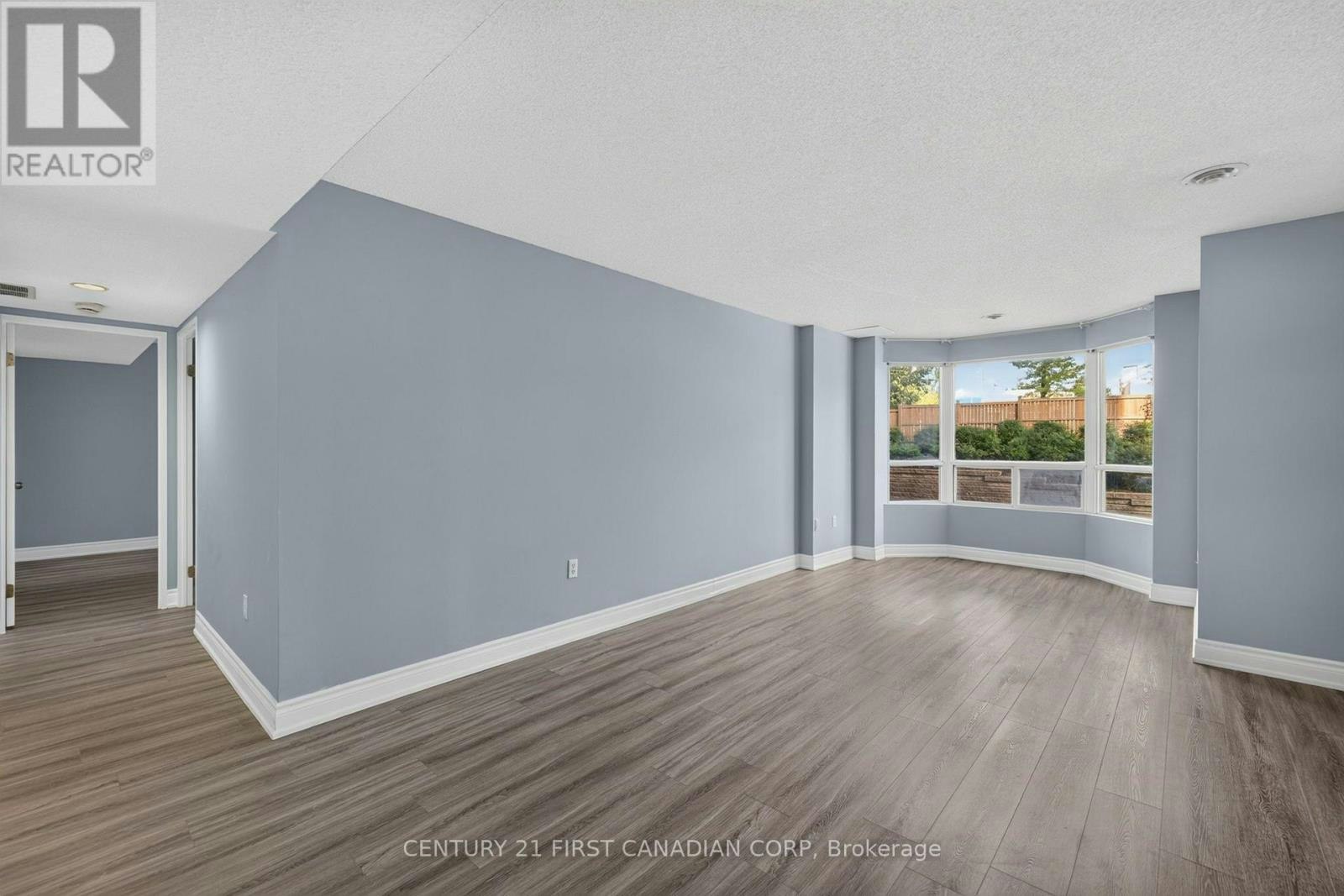 203-30 Chapman Court, London, ON, N6G 4Y4 - 9