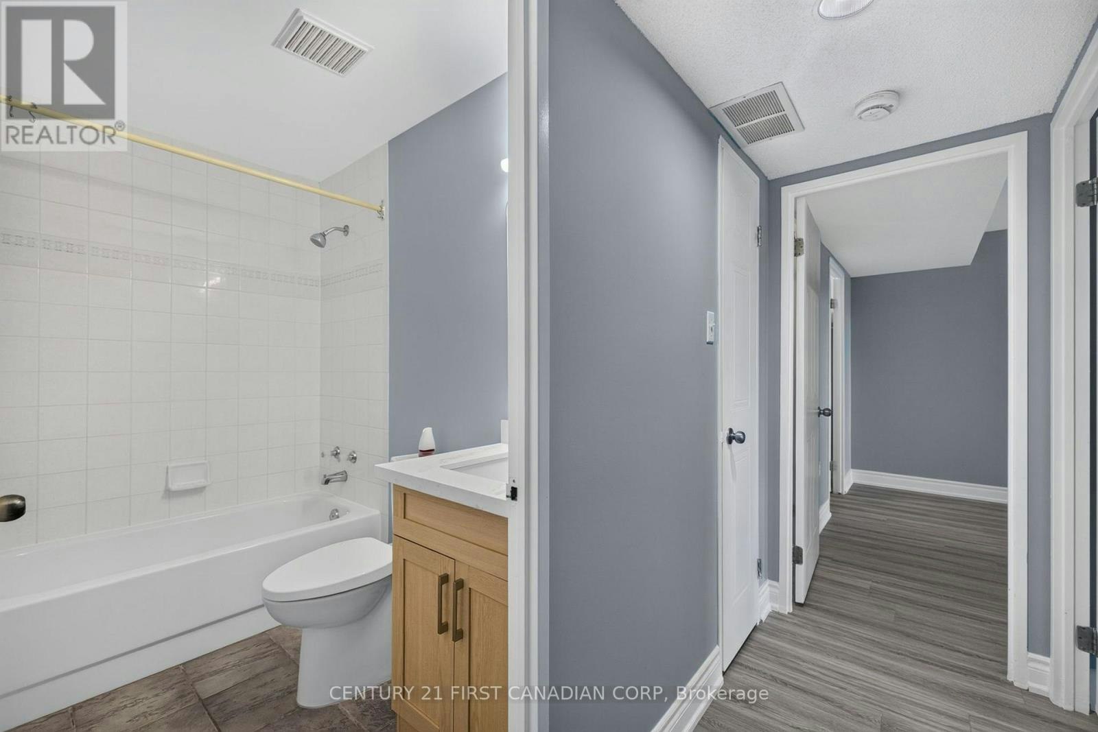 203-30 Chapman Court, London, ON, N6G 4Y4 - 25