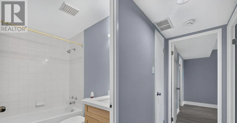 203-30 Chapman Court, London, ON, N6G 4Y4 - 25