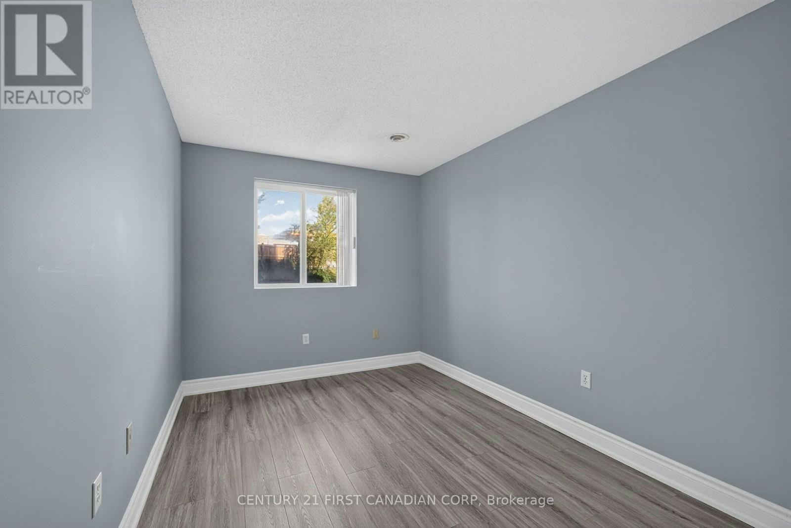 203-30 Chapman Court, London, ON, N6G 4Y4 - 23