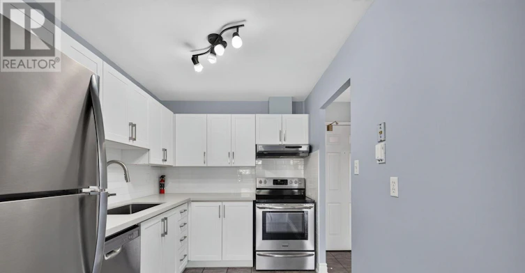 203-30 Chapman Court, London, ON, N6G 4Y4 - 12