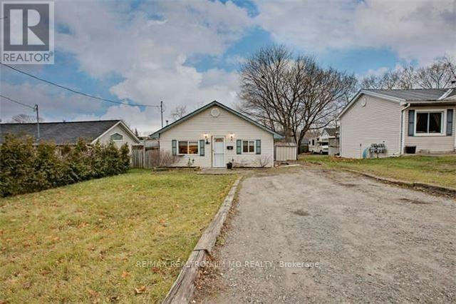 277 Pasadena Drive, Georgina, ON, L4P 2Z1 - 2