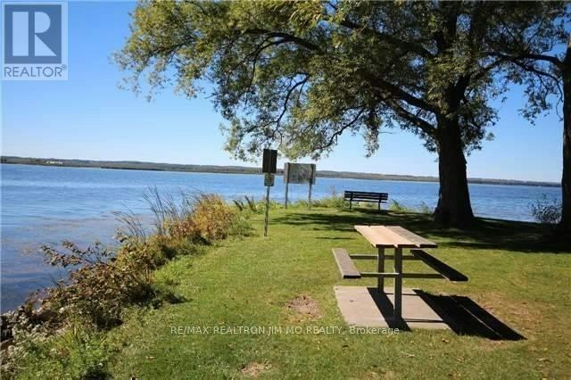 277 Pasadena Drive, Georgina, ON, L4P 2Z1 - 12