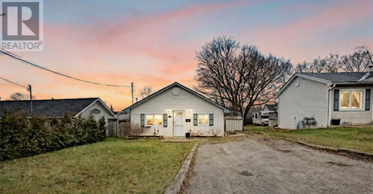 277 Pasadena Drive, Georgina, ON, L4P 2Z1