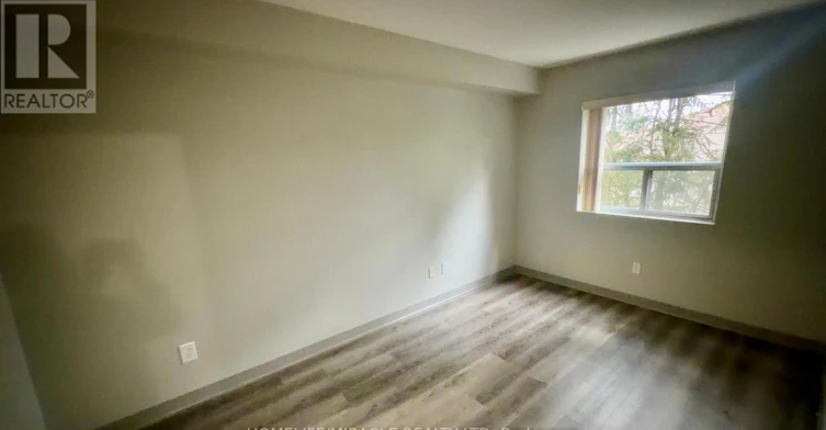 613-736 Old Albert Street, Waterloo, ON, N2L 6R4 - 3
