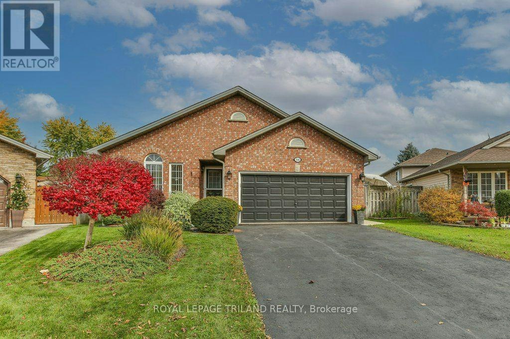 54 Bowcott Crescent, London, ON, N5V 4W8