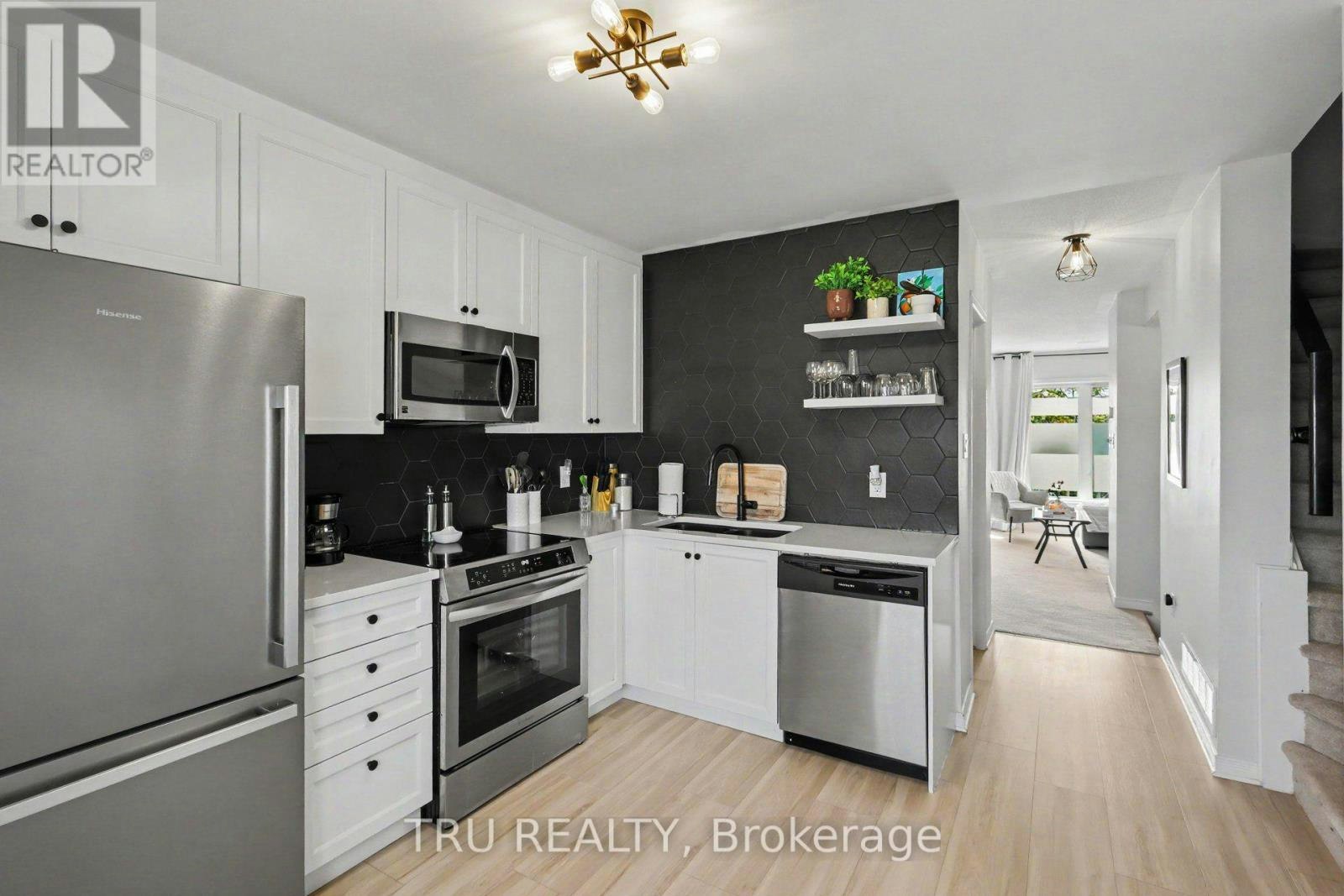 27-2595 Longfields Drive, Ottawa, ON, K2J 2L7 - 7