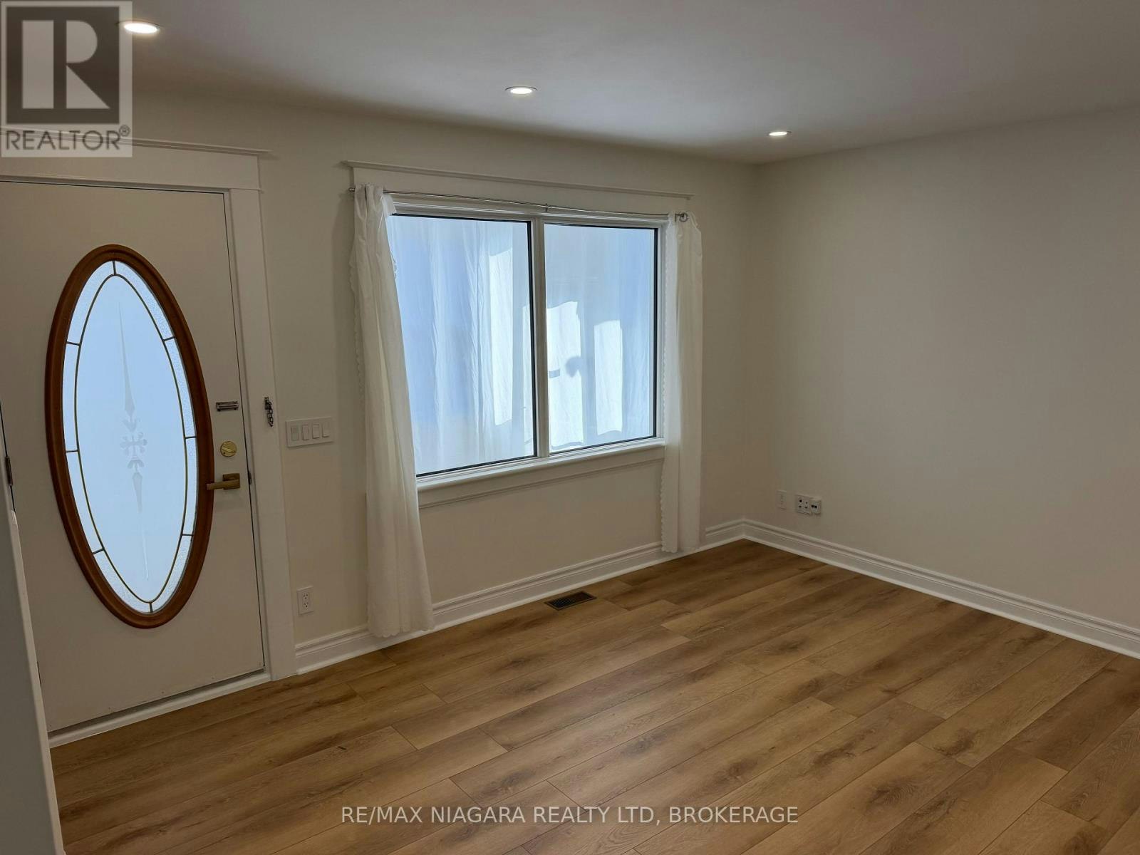A-229 Geneva Street E, St. Catharines, ON, L2R 4R1 - 4
