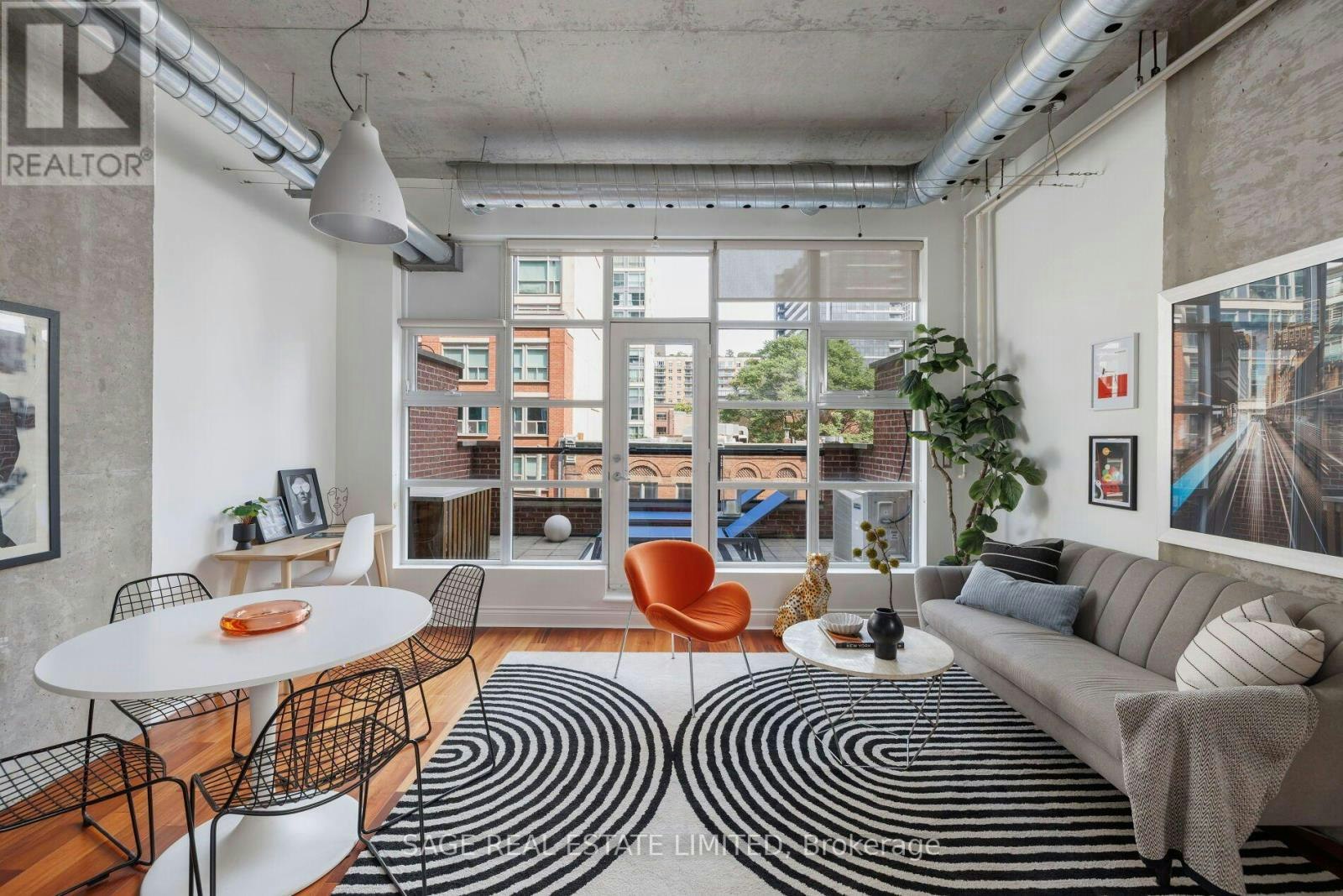 402-261 King Street E, Toronto, ON, M5A 4T6