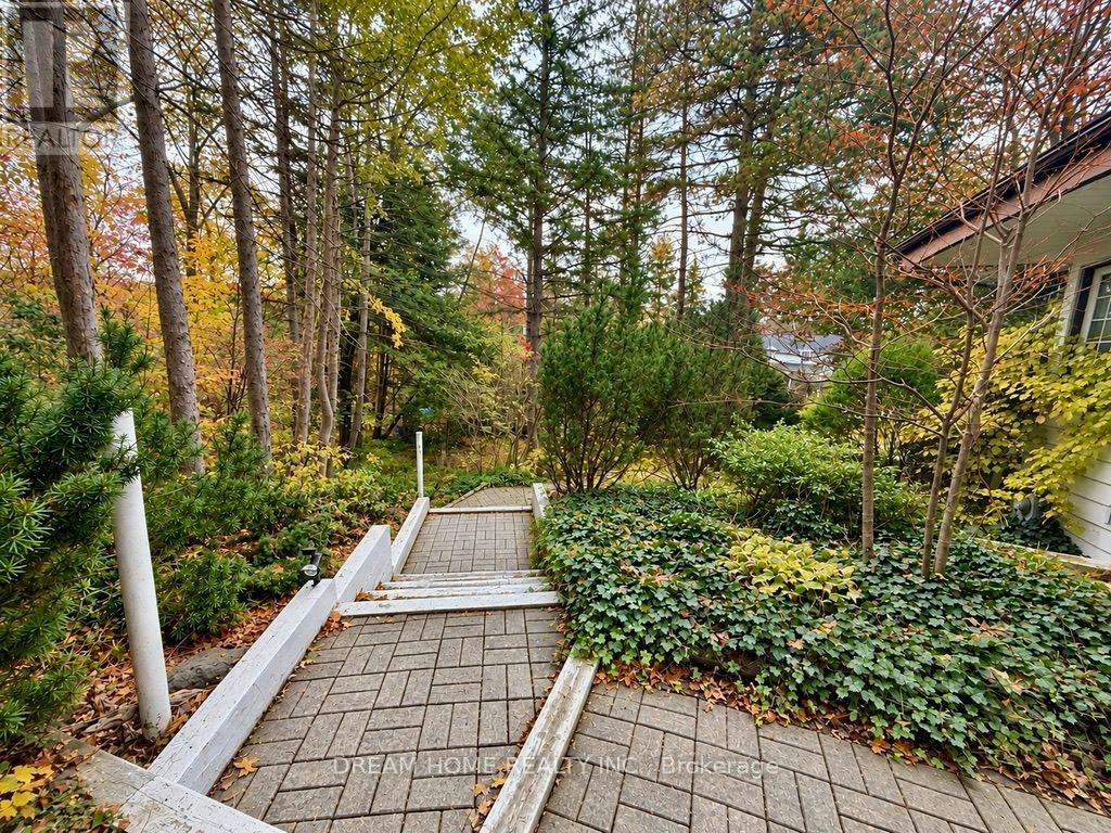 32 Davidson Drive, Vaughan, ON, L4L 1M1 - 3