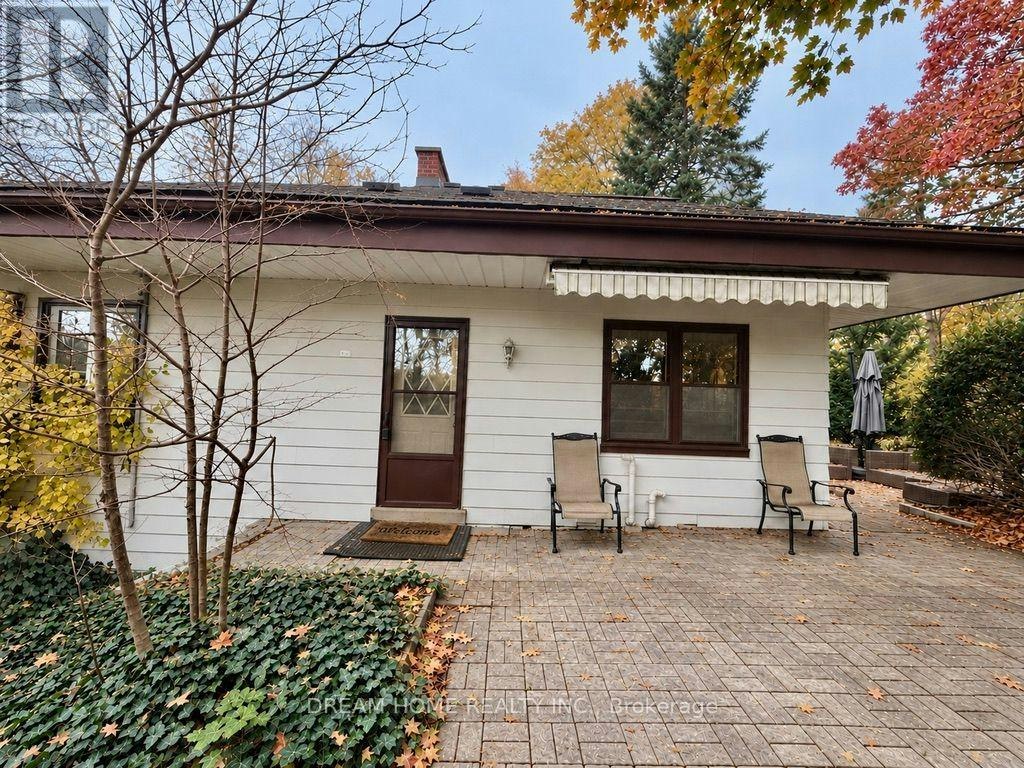 32 Davidson Drive, Vaughan, ON, L4L 1M1 - 4