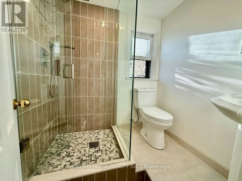 32 Davidson Drive, Vaughan, ON, L4L 1M1 - 32