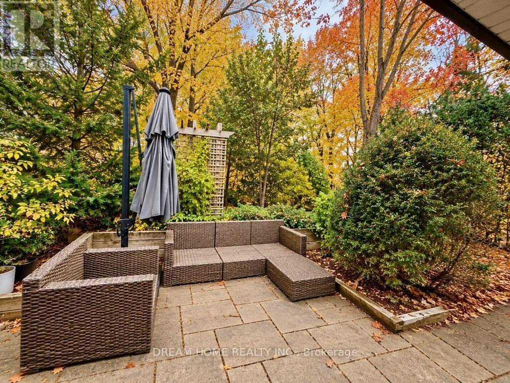 32 Davidson Drive, Vaughan, ON, L4L 1M1 - 2