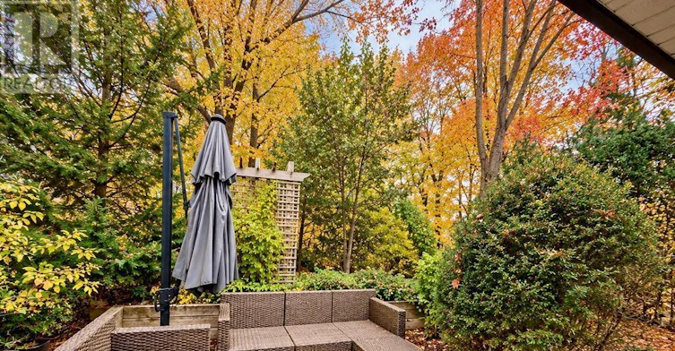 32 Davidson Drive, Vaughan, ON, L4L 1M1 - 2