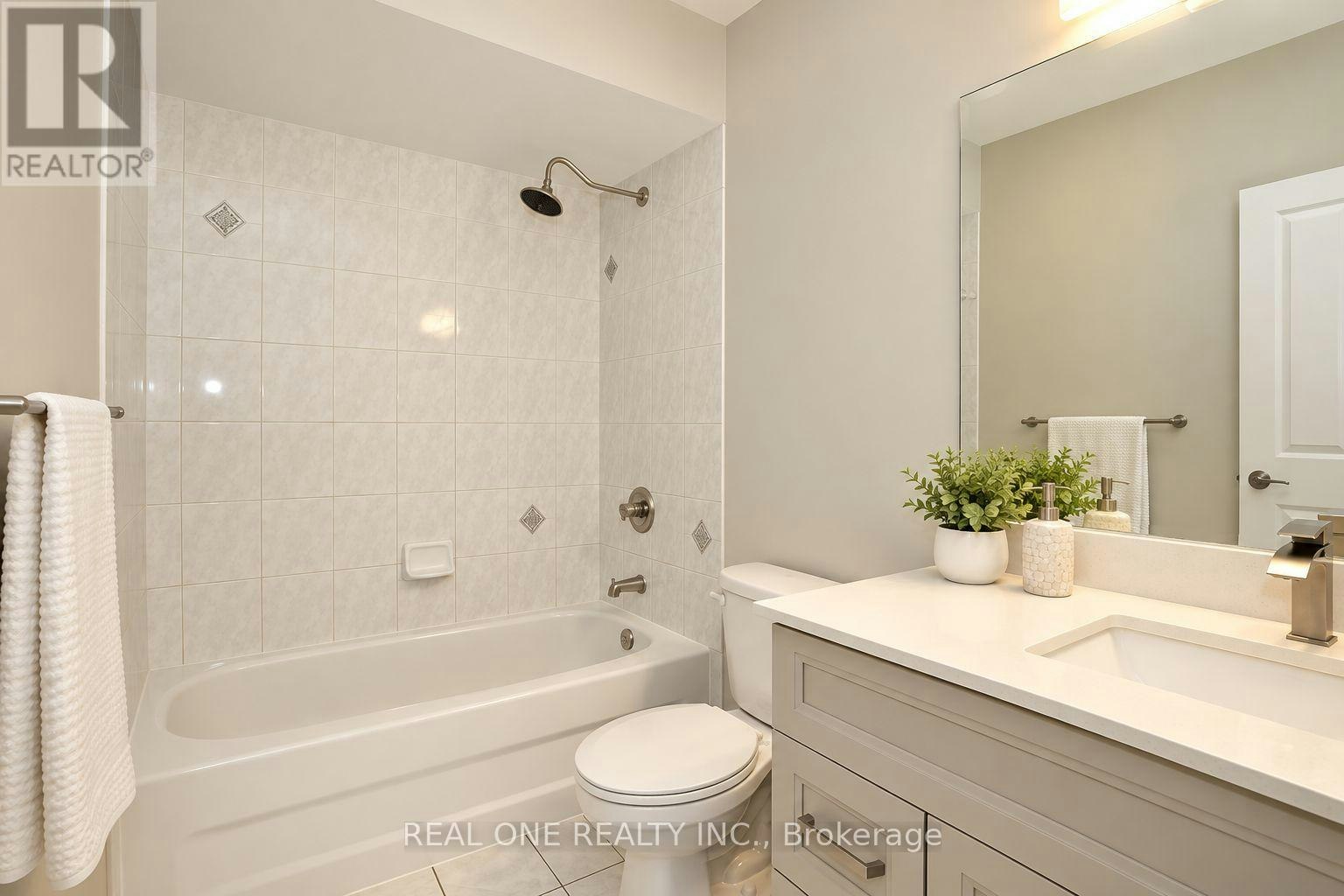 72 Milloy Place, Aurora, ON, L4G 7L3 - 7