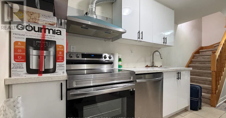 LOWER-22 Panama Place, Brampton, ON, L6P 2G6 - 16