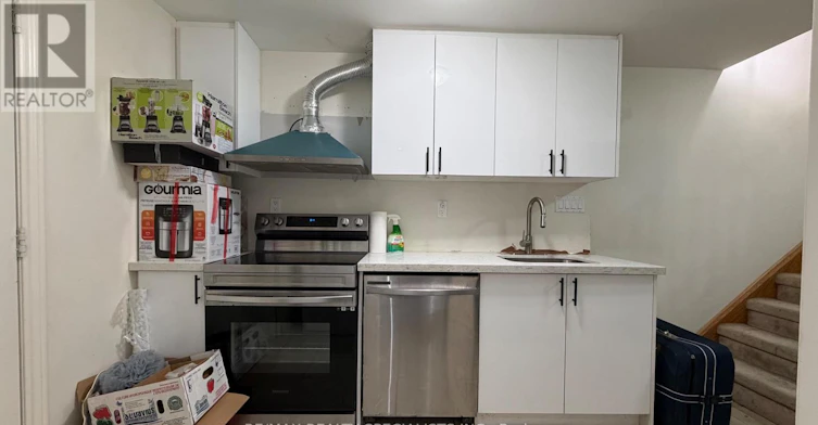 LOWER-22 Panama Place, Brampton, ON, L6P 2G6 - 11