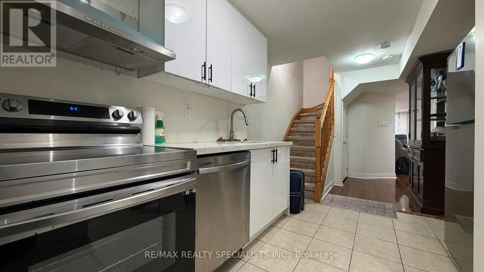 LOWER-22 Panama Place, Brampton, ON, L6P 2G6 - 15