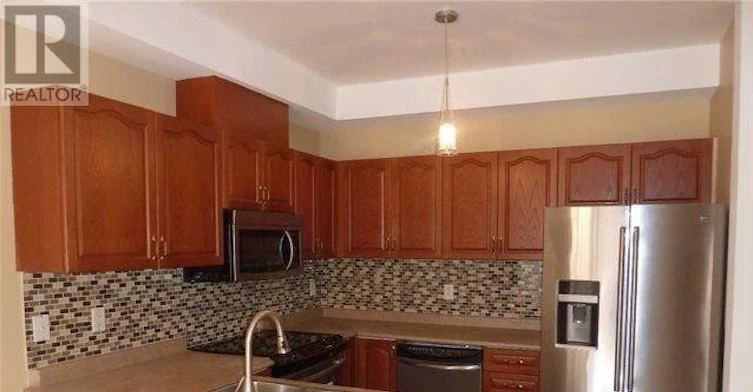3402 Covent Crescent, Mississauga, ON, L5M 7P1 - 2