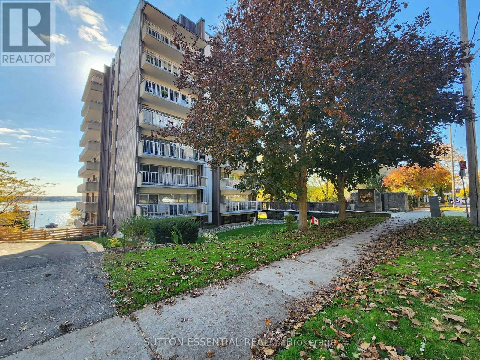 305-109 King Street E, Brockville, ON, K6V 1B8