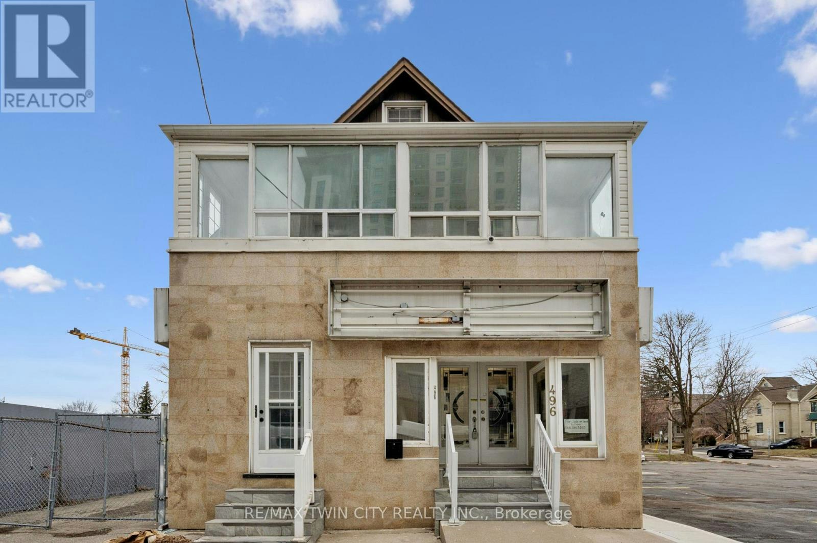 496 King Street E, Kitchener, ON, N2G 2L6