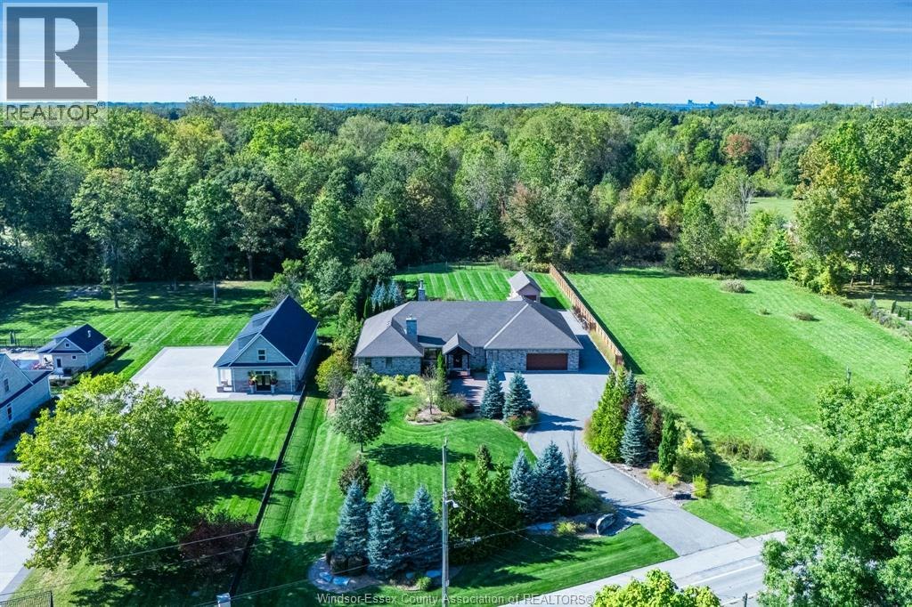 7255 Matchett Road, Lasalle, ON, N9J 2S2