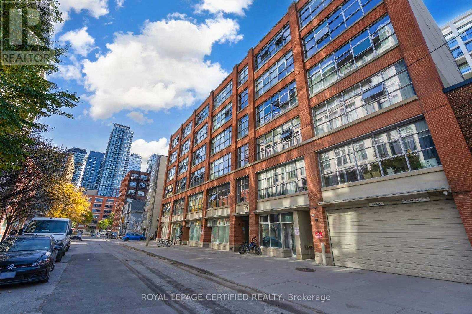 603-29 Camden Street, Toronto, ON, M5V 3N3