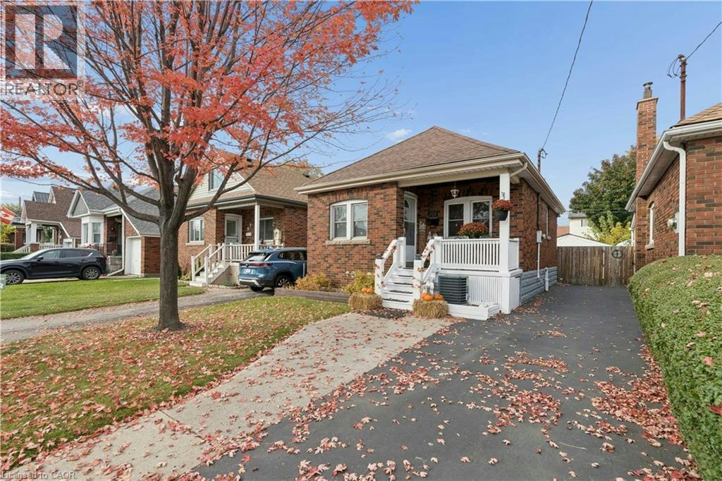 101 Fairfield Avenue, Hamilton, ON, L8H 5H1