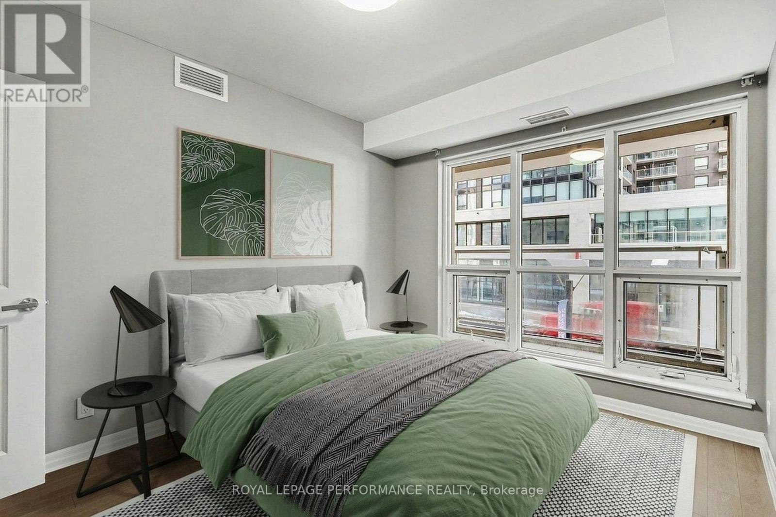 204-242 Rideau Street, Ottawa, ON, K1N 0B7 - 9