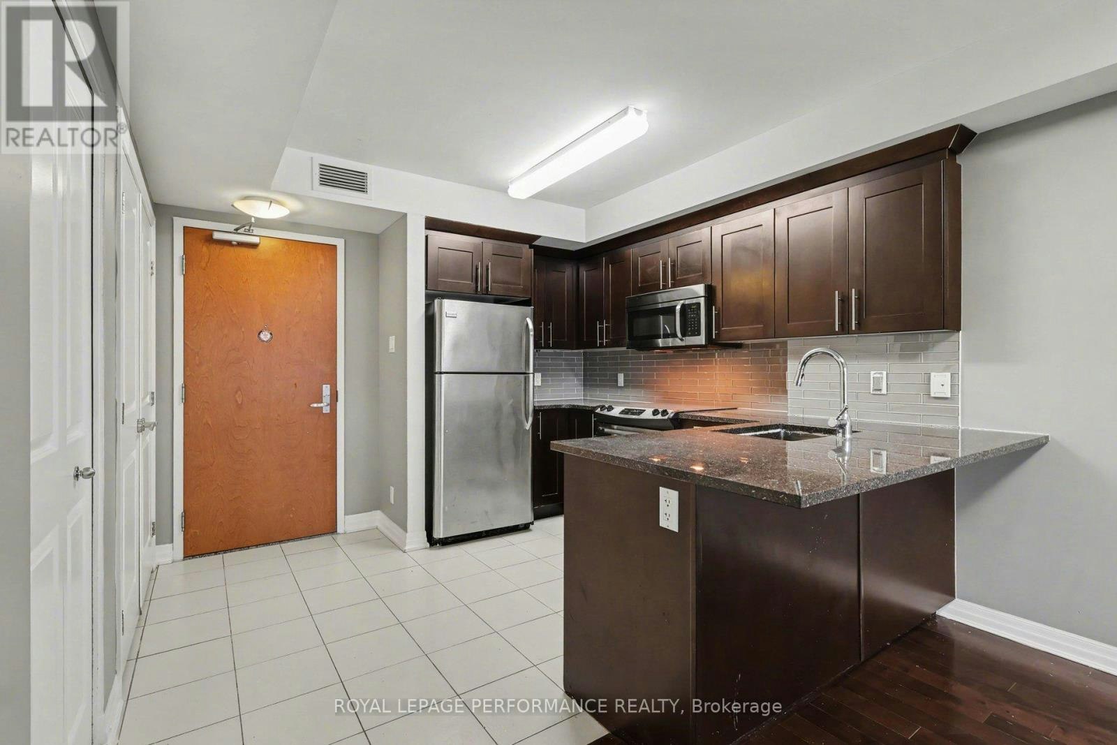 204-242 Rideau Street, Ottawa, ON, K1N 0B7 - 7
